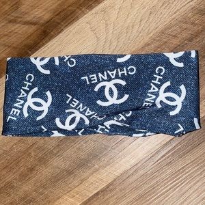 Chanel head band